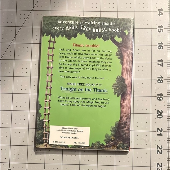 Scholastic Magic Tree House #17: Blue and Black Cover - Picture 2 of 5